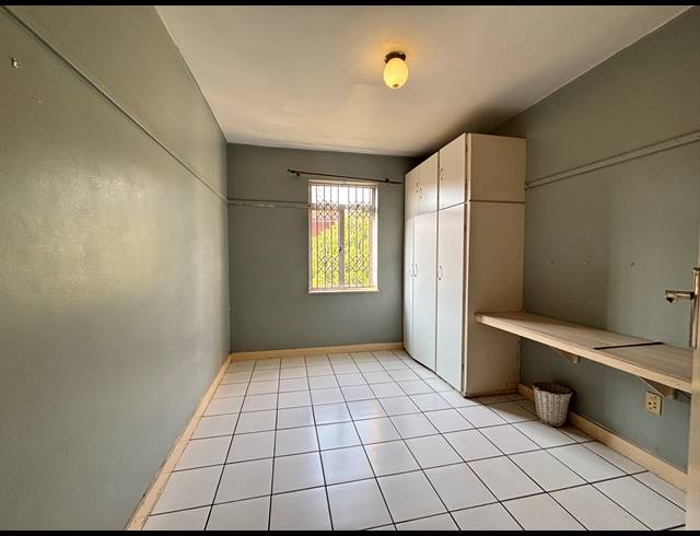 2.5 BEDROOM APARTMENT TO LET IN GLENWOOD